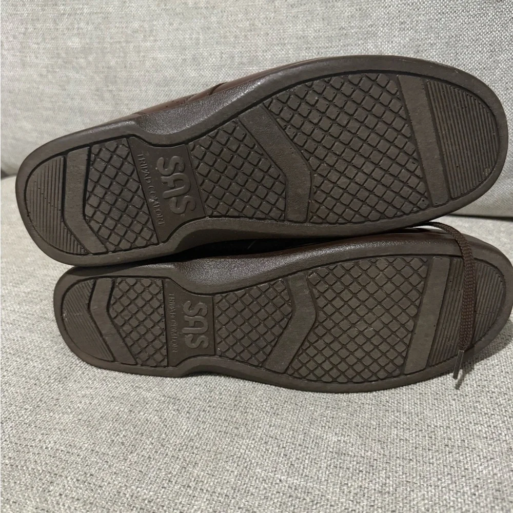 SAS Men's Brown Leather Oxfords